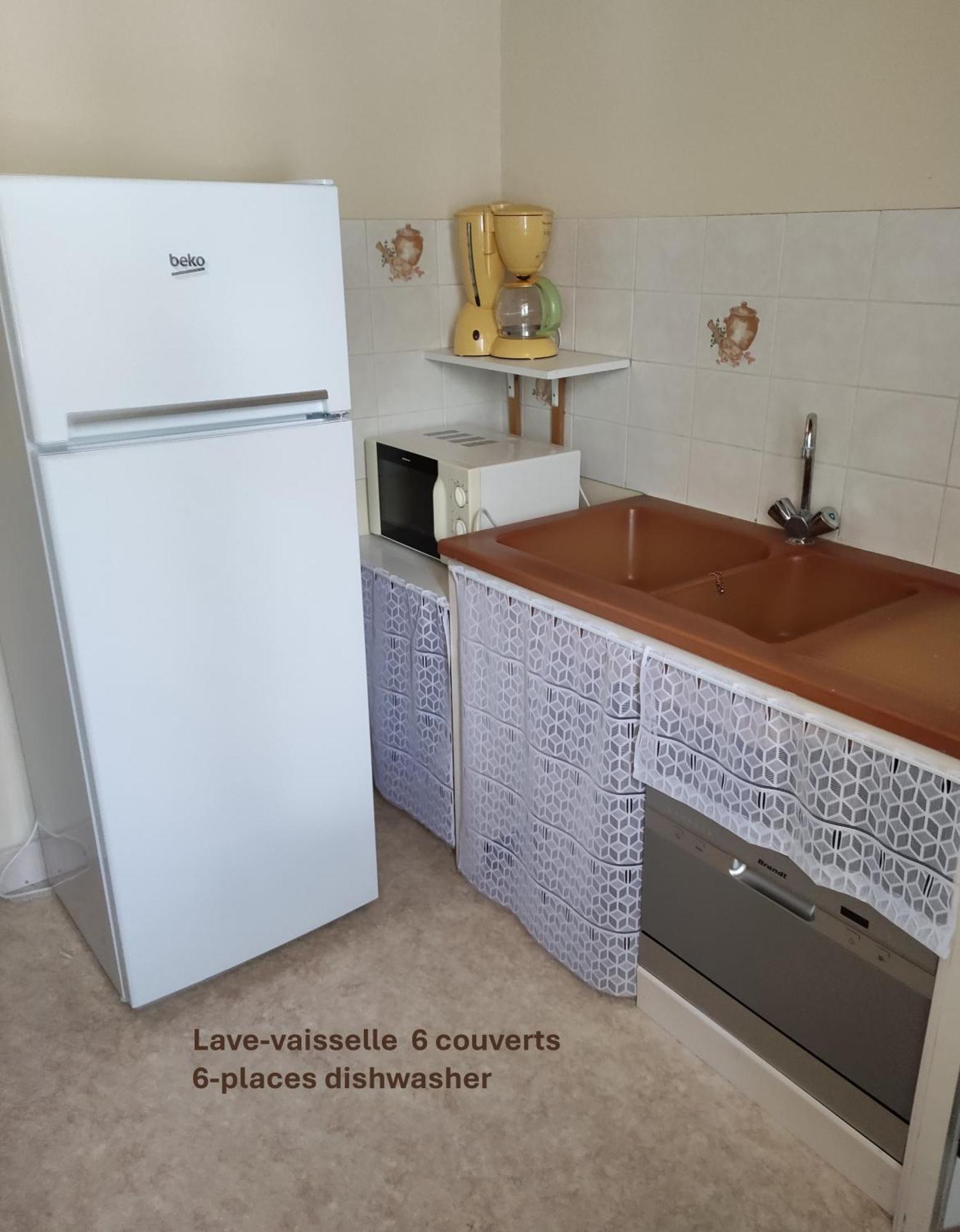 Lou Filadour Rez De Chaussee 5 Personnes Jausiers Luaran gambar